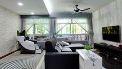 Blk 426C Floral Spring @ Yishun (Yishun), HDB 5 Rooms #476041641